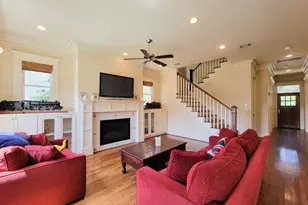 2028 Columbia St, Houston, TX 77008 - Photo 21