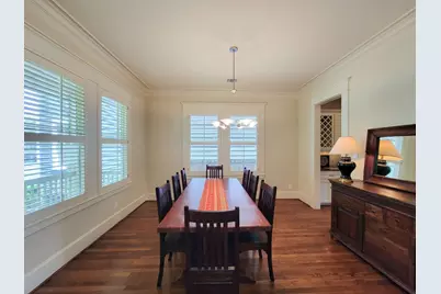 2028 Columbia Street, Houston, TX 77008 - Photo 9