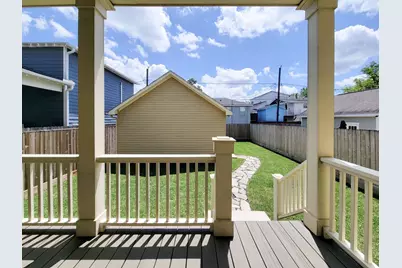 2028 Columbia Street, Houston, TX 77008 - Photo 39