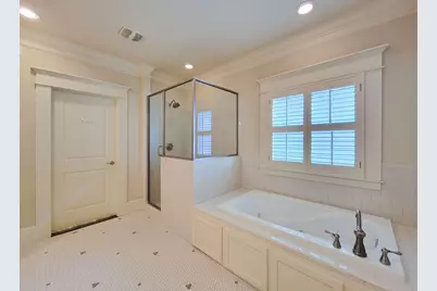 2028 Columbia Street, Houston, TX 77008 - Photo 29