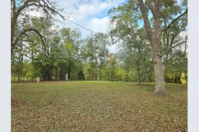 223 County Road 2167B, Cleveland, TX 77327 - Photo 43