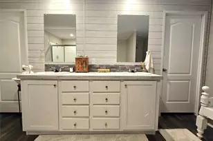 223 Co Rd 2167B, Cleveland, TX 77327 - Photo 23