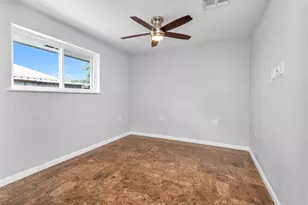 6322 King Post Dr, Houston, TX 77088 - Photo 23