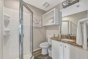 19131 Kahala Dr, Galveston, TX 77554 - Photo 25