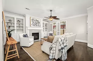 4312 Holt St, Bellaire, TX 77401 - Photo 13
