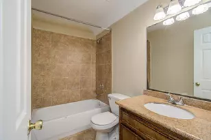 5016 Higgins St, Houston, TX 77033 - Photo 15