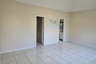 13607 Sable Ln, Houston, TX 77014 - Photo 19