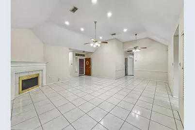 13607 Sable Lane, Houston, TX 77014 - Photo 11