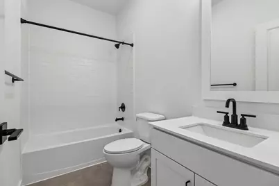 7930 Jade Crest Drive, Angleton, TX 77515 - Photo 21