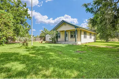 7223 Highland Road, Santa Fe, TX 77517 - Photo 3