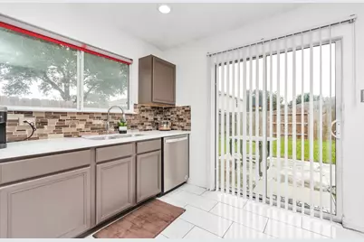 7327 Enchanted Creek Drive, Cypress, TX 77433 - Photo 13