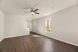 2923 August Mist Ln, Conroe, TX 77403 - Photo 9