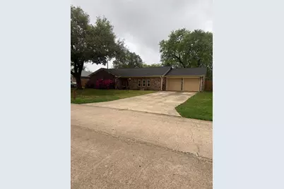 9942 Bayou Woods Drive, Baytown, TX 77521 - Photo 17