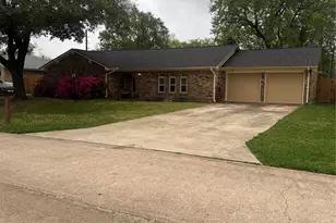 9942 Bayou Woods Dr, Baytown, TX 77521 - Photo 17