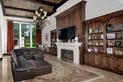 83 S Palmiera Circle, The Woodlands, TX 77382 - Photo 13