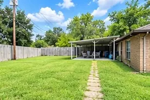 13811 Ashentree Way, Houston, TX 77083 - Photo 17