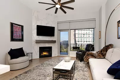 3 Waterway Court #5C, The Woodlands, TX 77380 - Photo 11