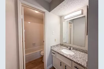 2750 Holly Hall Street #1409, Houston, TX 77054 - Photo 15