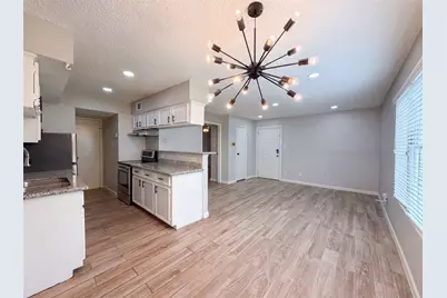 2750 Holly Hall Street #1409, Houston, TX 77054 - Photo 7