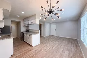 2750 Holly Hall St, Houston, TX 77054 - Photo 7