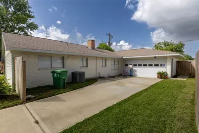 11106 Sagehill Drive, Houston, TX 77089 - Photo 3