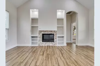 4102 Hill Avenue, Dickinson, TX 77539 - Photo 7