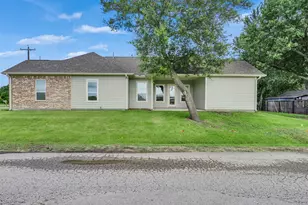 4102 Hill Ave, Dickinson, TX 77539 - Photo 15
