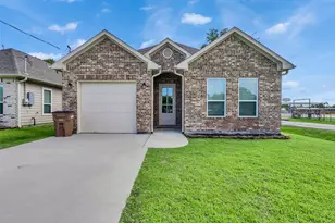 4102 Hill Ave, Dickinson, TX 77539 - Photo 1