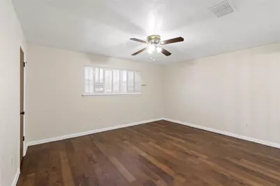 11007 Gatlinburg Drive, Houston, TX 77031 - Photo 17