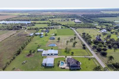 3805 County Road 160, Alvin, TX 77511 - Photo 31