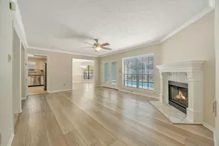 830 Island Meadow Ct, Houston, TX 77062 - Photo 11