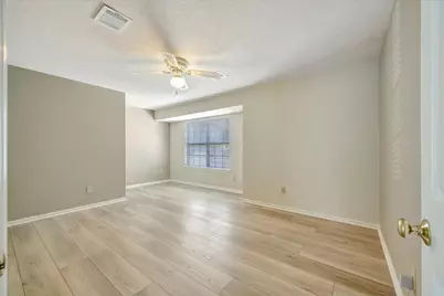 830 Island Meadow Court, Houston, TX 77062 - Photo 33