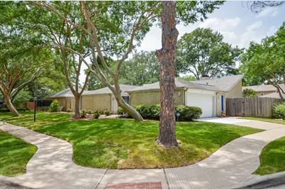 1702 Cherry Bend Drive, Houston, TX 77077 - Photo 3
