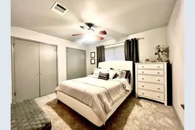 1702 Cherry Bend Drive, Houston, TX 77077 - Photo 19