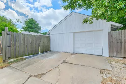 7543 Greenstone Street, Houston, TX 77087 - Photo 33