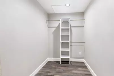 6152 Doulton Drive, Houston, TX 77033 - Photo 25