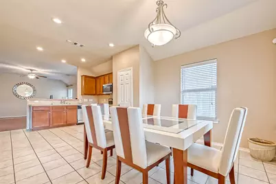 6725 Strawberry Brook Lane, Dickinson, TX 77539 - Photo 7