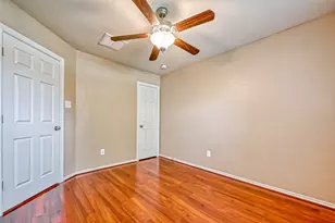 6725 Strawberry Brook Ln, Dickinson, TX 77539 - Photo 19
