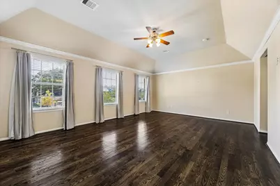 741 W 20th Street, Houston, TX 77008 - Photo 13