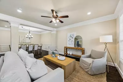 741 W 20th Street, Houston, TX 77008 - Photo 5