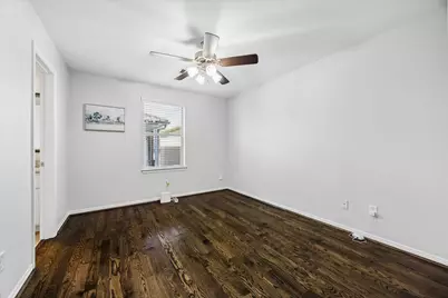 741 W 20th Street, Houston, TX 77008 - Photo 17