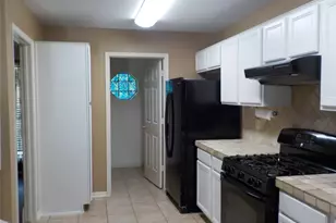 7973 S Fork Dr, Conroe, TX 77303 - Photo 5