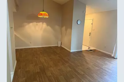7108 N Holiday Drive, Galveston, TX 77550 - Photo 5