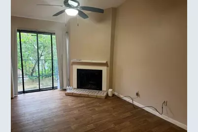 7108 N Holiday Drive, Galveston, TX 77550 - Photo 3