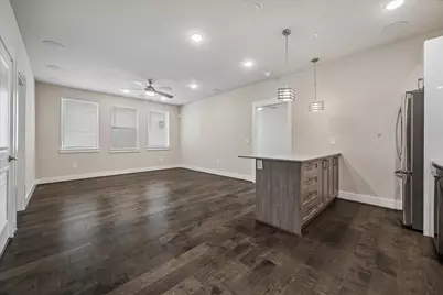 4819 Caroline Street #104, Houston, TX 77004 - Photo 3