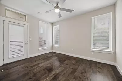 4819 Caroline Street #104, Houston, TX 77004 - Photo 9