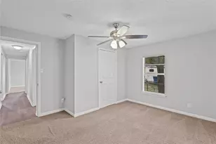 419 N Parrish St, Angleton, TX 77515 - Photo 17