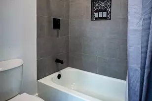 1613 Hickory St, Houston, TX 77007 - Photo 23