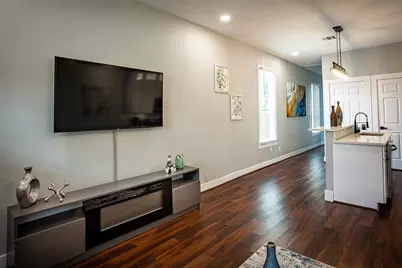 1613 Hickory Street, Houston, TX 77007 - Photo 7
