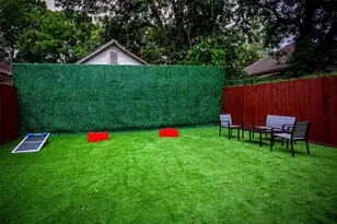 1613 Hickory St, Houston, TX 77007 - Photo 33